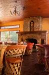 Villa Mexicana Creel Mountain Lodge - bar