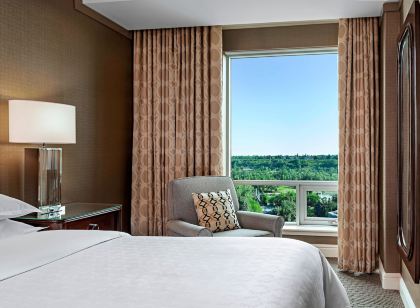 Sheraton Suites Calgary Eau Claire