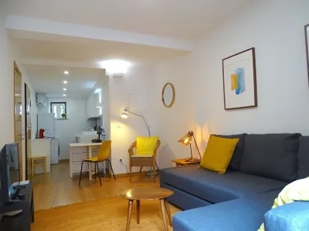 Apartments Center Lisboa Отели рядом со станцией Вокзал Ориенти