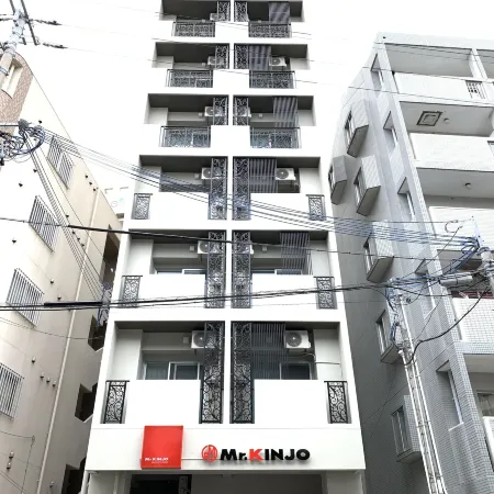 Mr.KINJO Miki24 in Front of Makishi Station