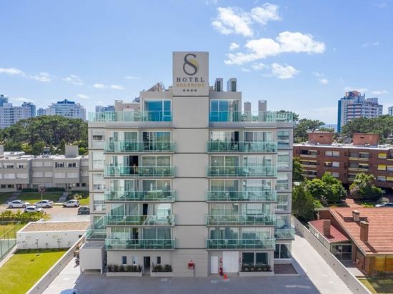 Hotel Solerios Mansa