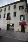 Casanova Fourrooms Hotel a Maguolo