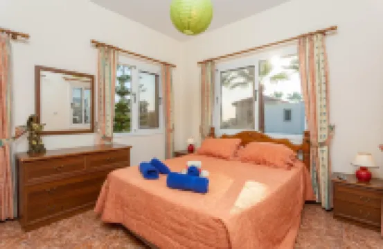 Villa Anastasia Large Private Pool Walk to Beach A C Wifi Car Not Required Eco-Friendly - 2400