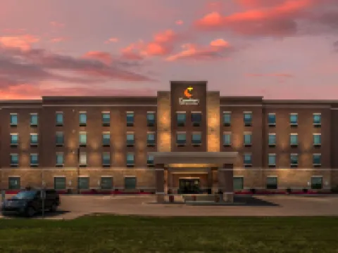 Comfort Inn & Suites Adrian Hotels in Adrian