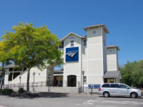 James Pharmacy Bed and Breakfast Hotels in Old Saybrook