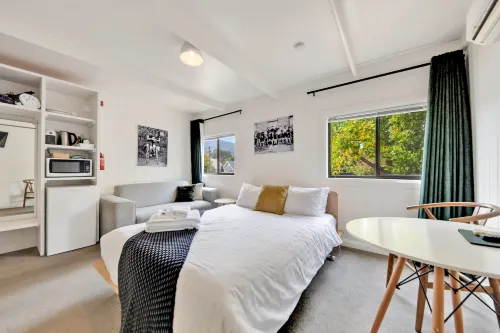 Bright Velo Hotels in Tawonga