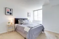 Bright Apartment Walk to Ballston Metro