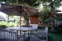 Griya Gendhis Saraswati Hotels near Pura Pitamaha Klaten