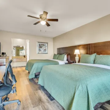 Scottish Fairway Inn