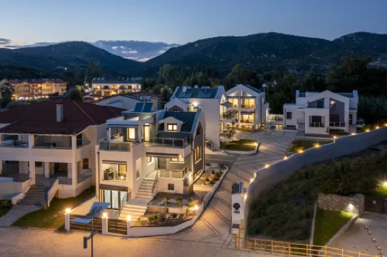 The Black Pearl Villas