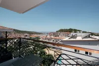 Mono Life Hotel Çeşme Các khách sạn ở Fahrettinpasa Mahallesi