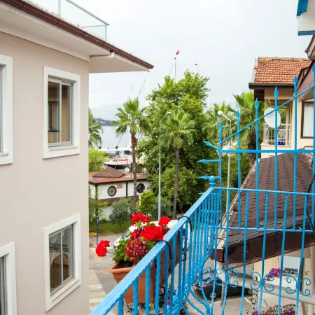 Infinity City Hotel