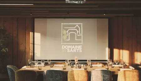 Domaine Sur les Sarts Отели в г. Ас