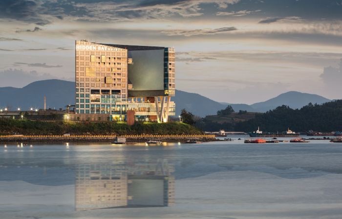 Hidden Bay Hotel