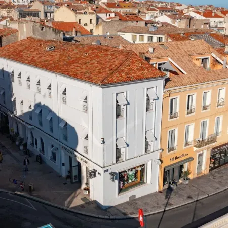 HOTEL DE PARIS