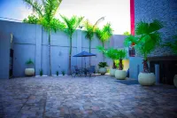 Hotel Real de Lua Hotels near Jardin Escultorico Edward James