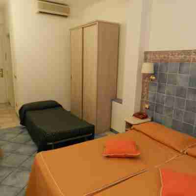 Hotel Punta Mesco Rooms