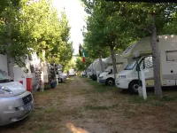 Camping & Residence Il Pioppeto - Parking