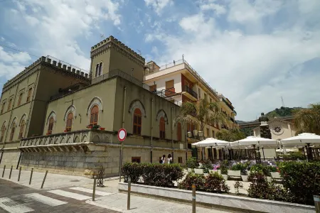 Palazzo Durante Отели в г. Sant'Alessio Siculo