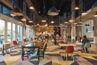 Atura Adelaide Airport - servizio colazione