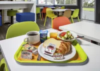 Ibis Budget Caen Memorial - breakfast