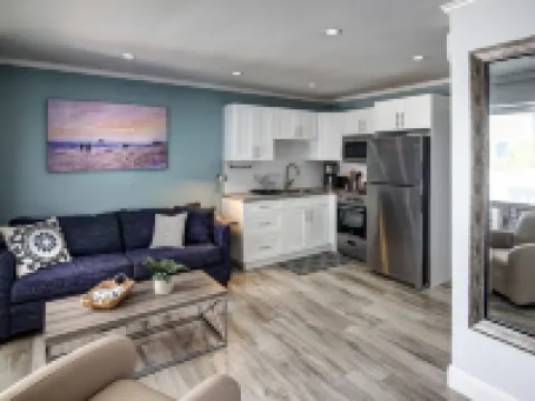 May-Dee Suites in Florida Hotels in Hollywood