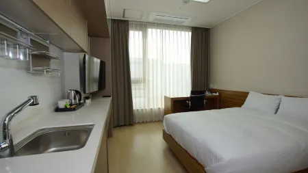 Cplus Residence