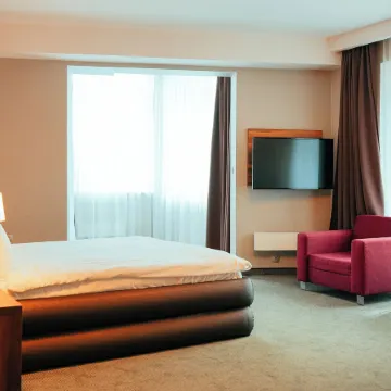 Holiday Inn KRAKOW CITY CENTRE by IHG Отели рядом с достопримечательностью «Галерея Артемис»