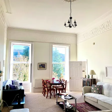 Grosvenor Apartments in Bath - Great for Families, Groups, Couples, 80 sq m, Parking