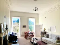 Grosvenor Apartments in Bath - Great for Families, Groups, Couples, 80 sq m, Parking