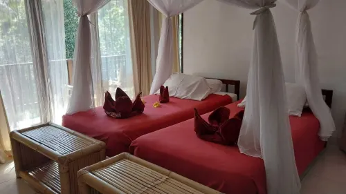 Kelimutu Crater Lakes Ecolodge Hotels in Koanara