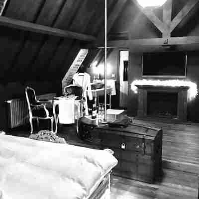 Domaine 10 Rooms