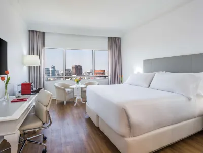 NH Collection Plaza Santiago Hotels near Museo Historico Carabineros de Chile