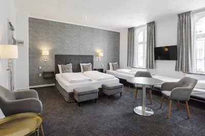 ホテル ティファニー のホテル