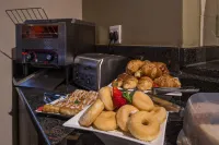 Villa Bali Luxury Guesthouse - breakfast