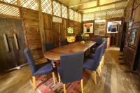 Bon Ton Antique Wooden Villas - Pet friendly