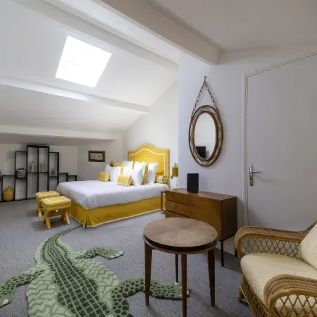 Hôtel le Y