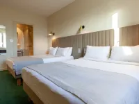 Grand Hotel de la Gare Hotels in Angers