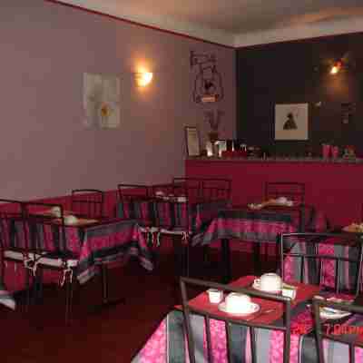 Hôtel de La Marmotte Dining/Meeting Rooms