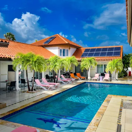 Boutique Hotel Swiss Paradise Aruba Villas and Suites