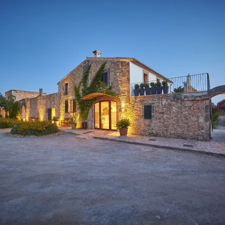Bennoc Petit Hotel - Only Adults