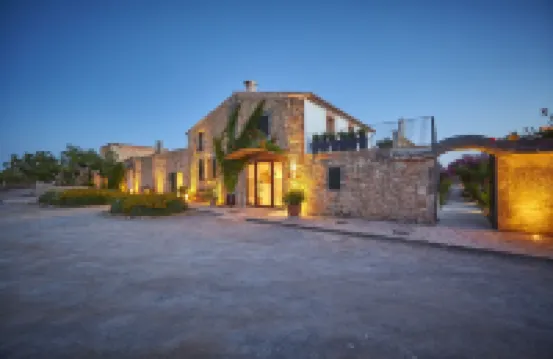 Bennoc Petit Hotel - Only Adults