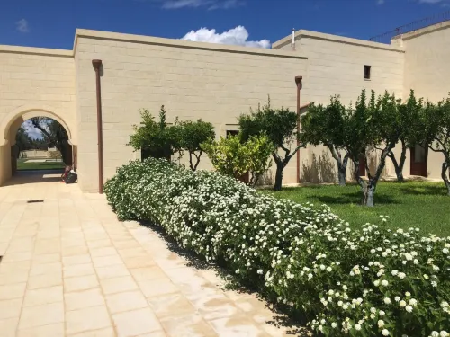 Masseria San Polo Hotels in Squinzano