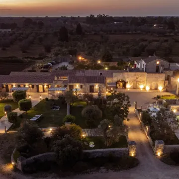 Agriturismo Alonì Costarella Masseria