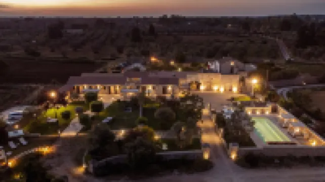 Agriturismo Alonì Costarella Masseria