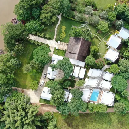 River Kwai Kiri Resort