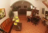 Hostal Casa Blanca