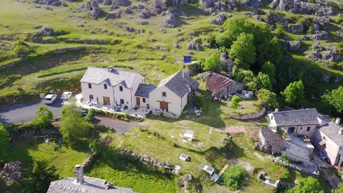 La Ferme de l'Hom Hotels in Saint-Julien-dArpaon