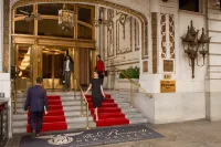 The Roosevelt New Orleans, A Waldorf Astoria Hotel Hotels near LAKEFRONT AIRPORT