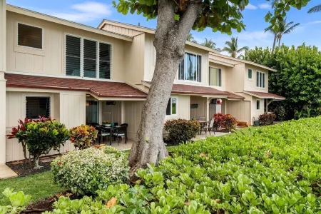 Keauhou Kona Surf & Racquet Club Townhouse #4